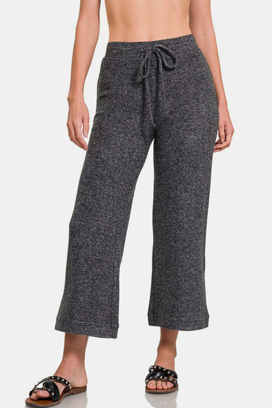 Drawstring Hacci Cropped Pants In Black