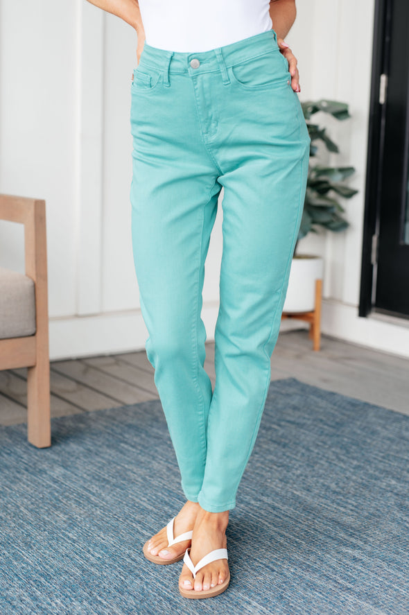 Bridgette High Rise Garment Dyed Slim Jeans in Aquamarine By Judy Blue