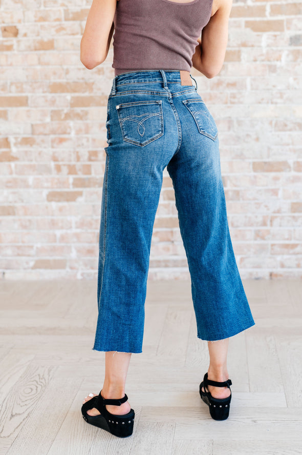 Hayes High Rise Wide Leg Crop Jeans By Judy Blue