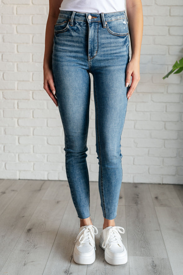 Nicole Tummy Control Skinny Jeans in Vintage Wash By Judy Blue