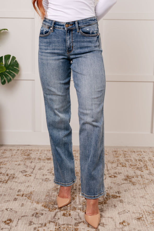 Quinn Mid Rise Cell Phone Pocket Dad Jeans By Judy Blue