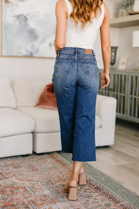 Hayes High Rise Wide Leg Crop Jeans By Judy Blue