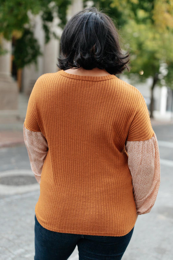 Jennica Top in Warm Spice