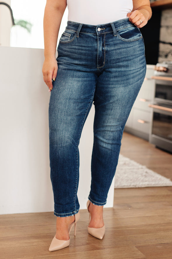 London Boyfriend Jeans By Judy Blue