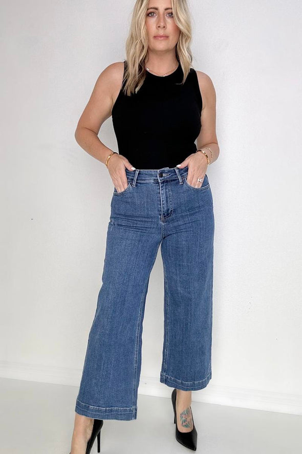 Risen High Rise Cropped Wide Leg Jeans