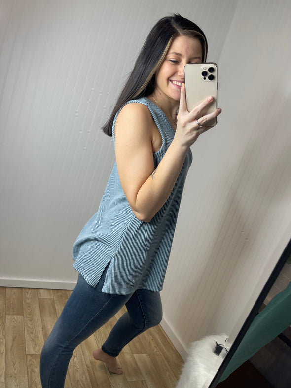 Ribbed Sleeveless V-Neck Tank Top